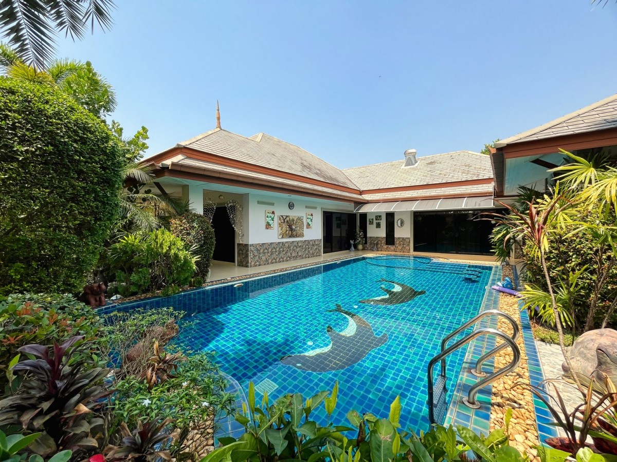 บ้านในฝันสไตล์ทรอปิคอล ณ บ้านดุสิต พัทยา เลค!